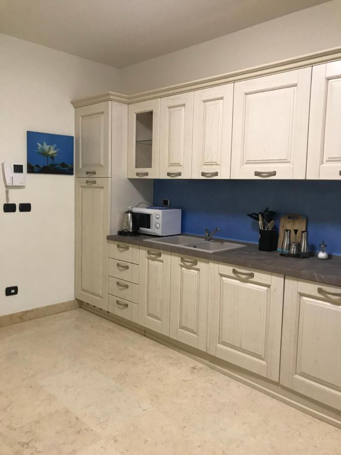 Appartamento Du Lac 1 Дезенцано-дель-Гарда Екстер'єр фото